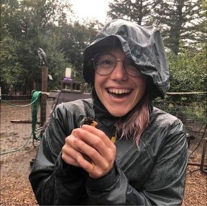 Meet your Posher, Eliza